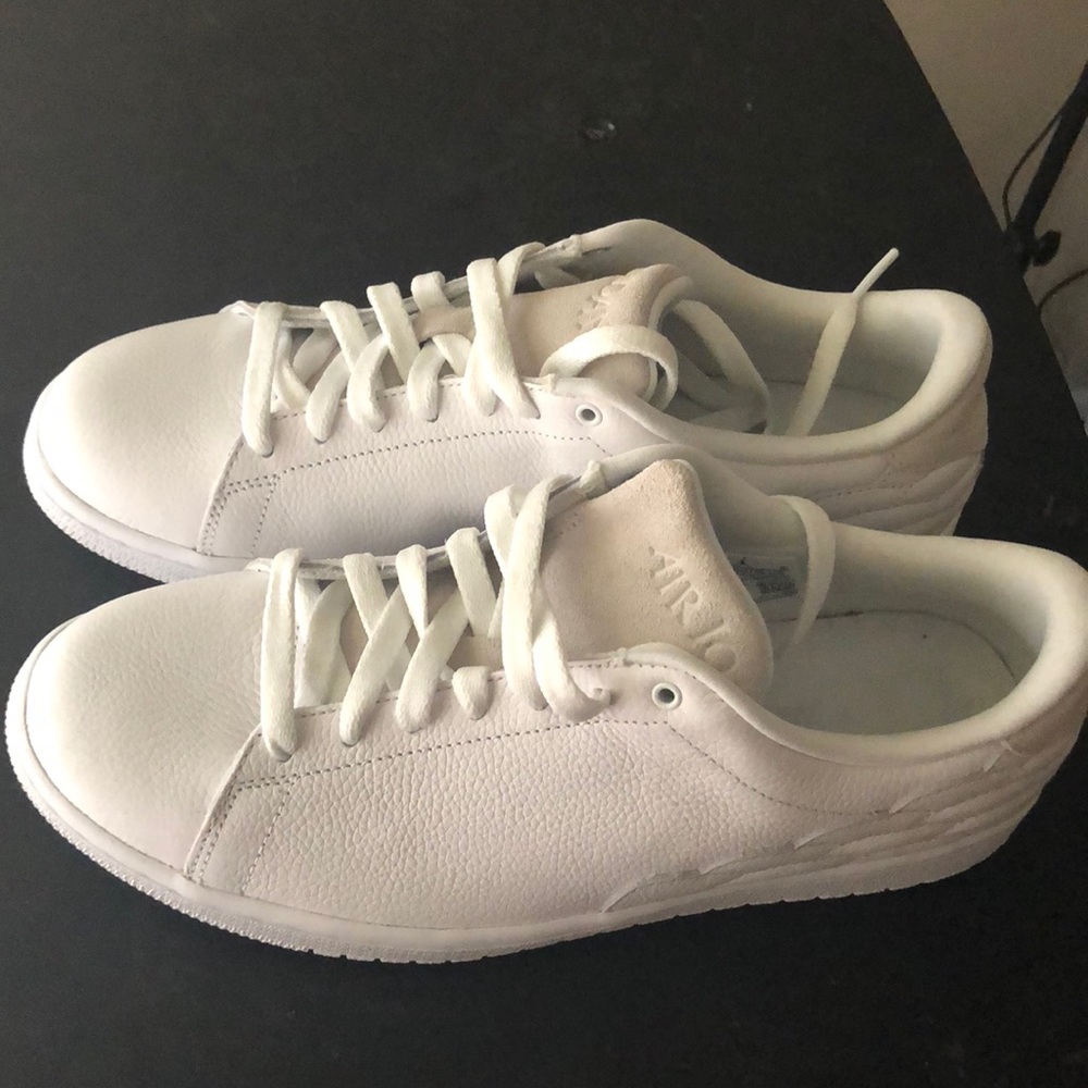 Air Jordan 1 Centre Court White on White